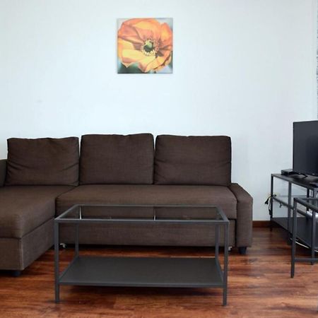 Apartamento Reni Tias Luaran gambar